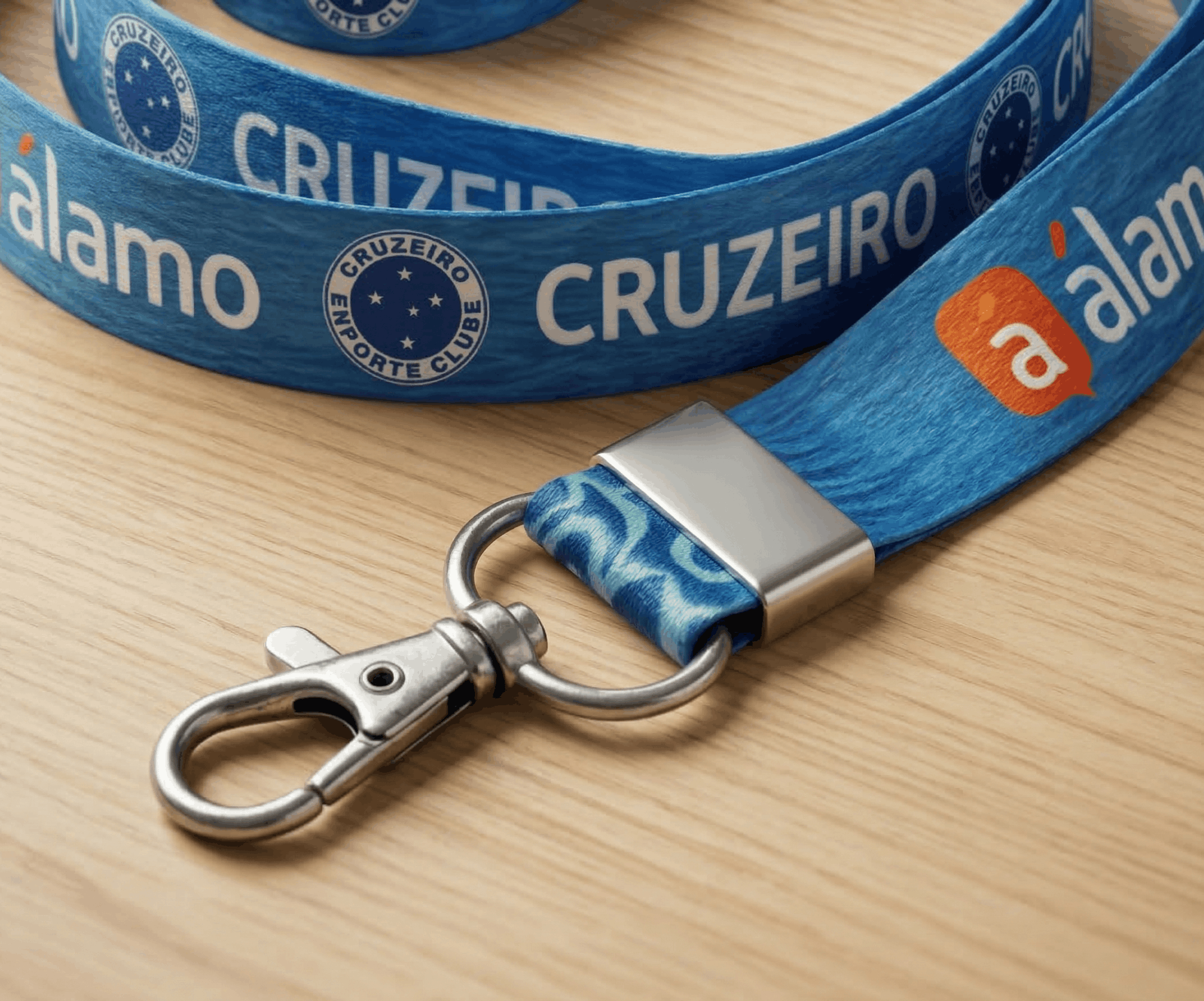 Fábrica de Crachás em Belo-horizonte-mg - - Cruzeiro Futebol Clube para final de Campeonato.